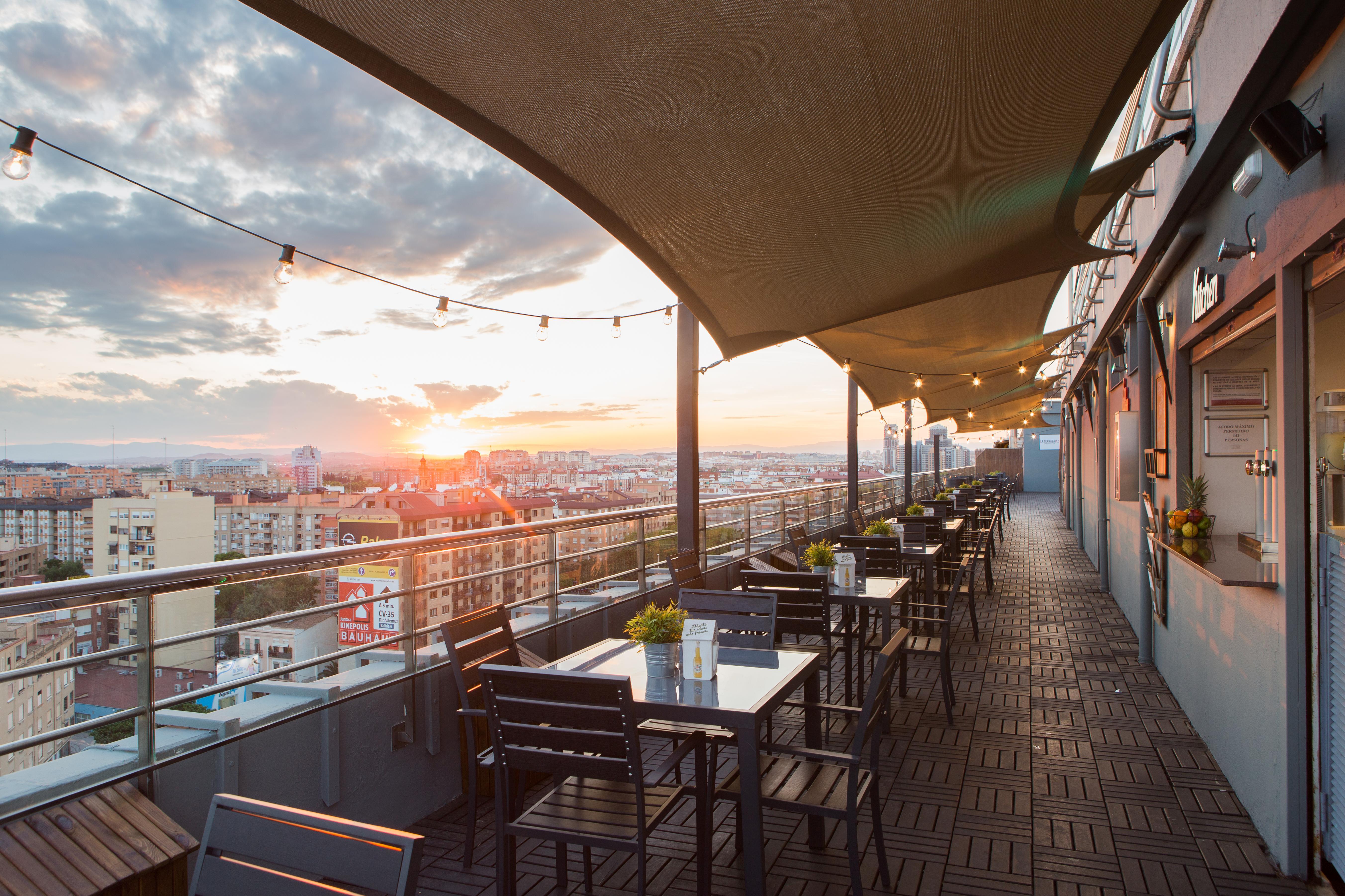 Novotel Valencia Lavant Bagian luar foto