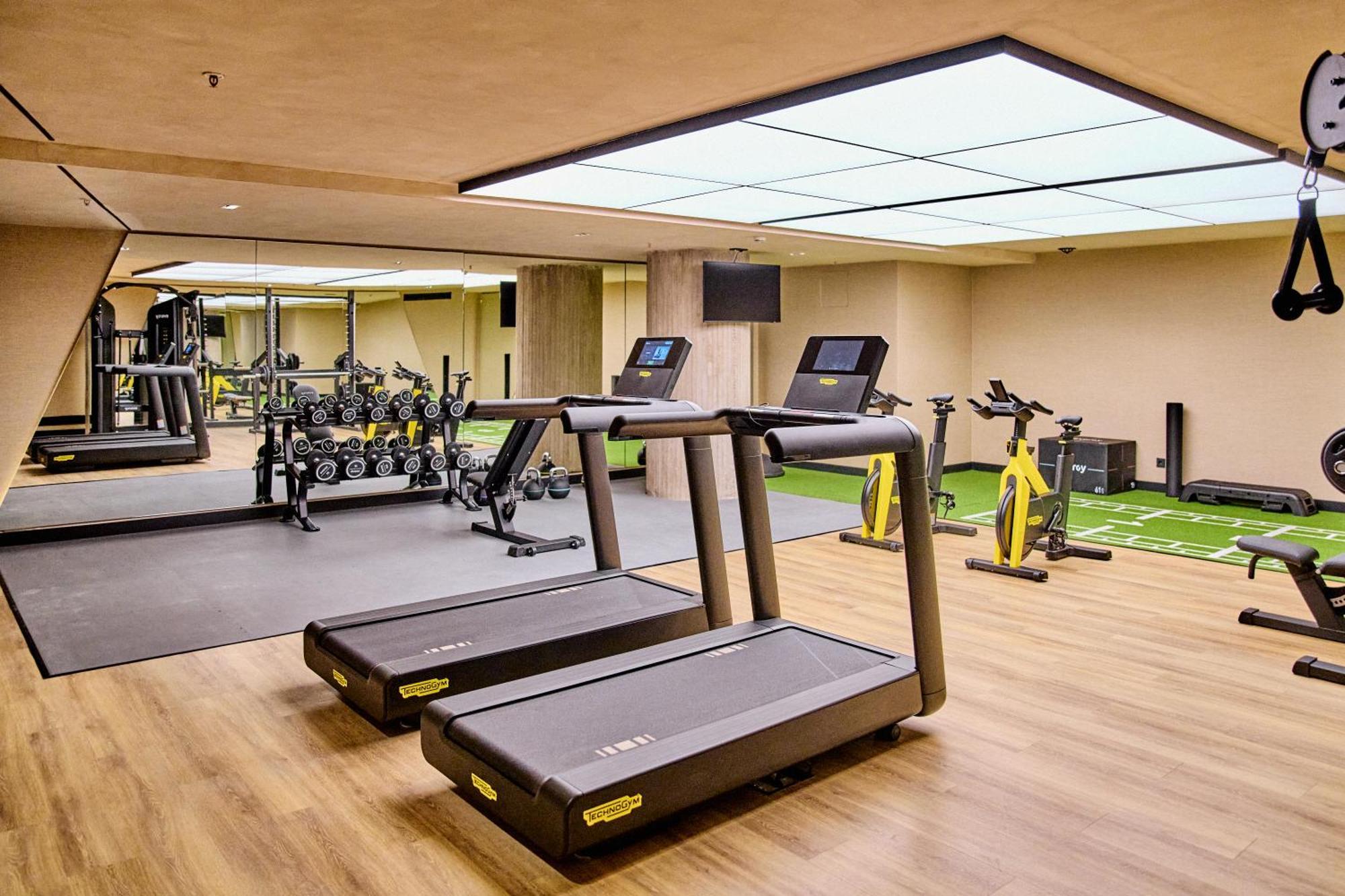 Novotel Valencia Lavant Bagian luar foto