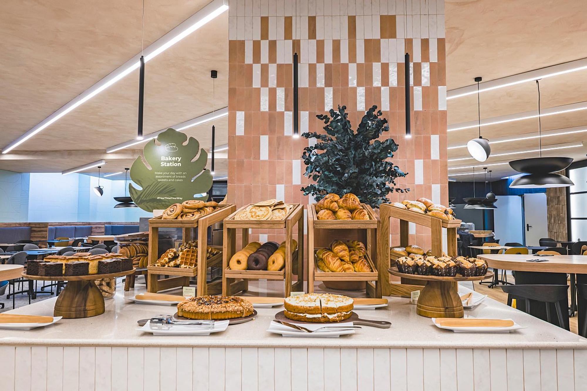 Novotel Valencia Lavant Bagian luar foto