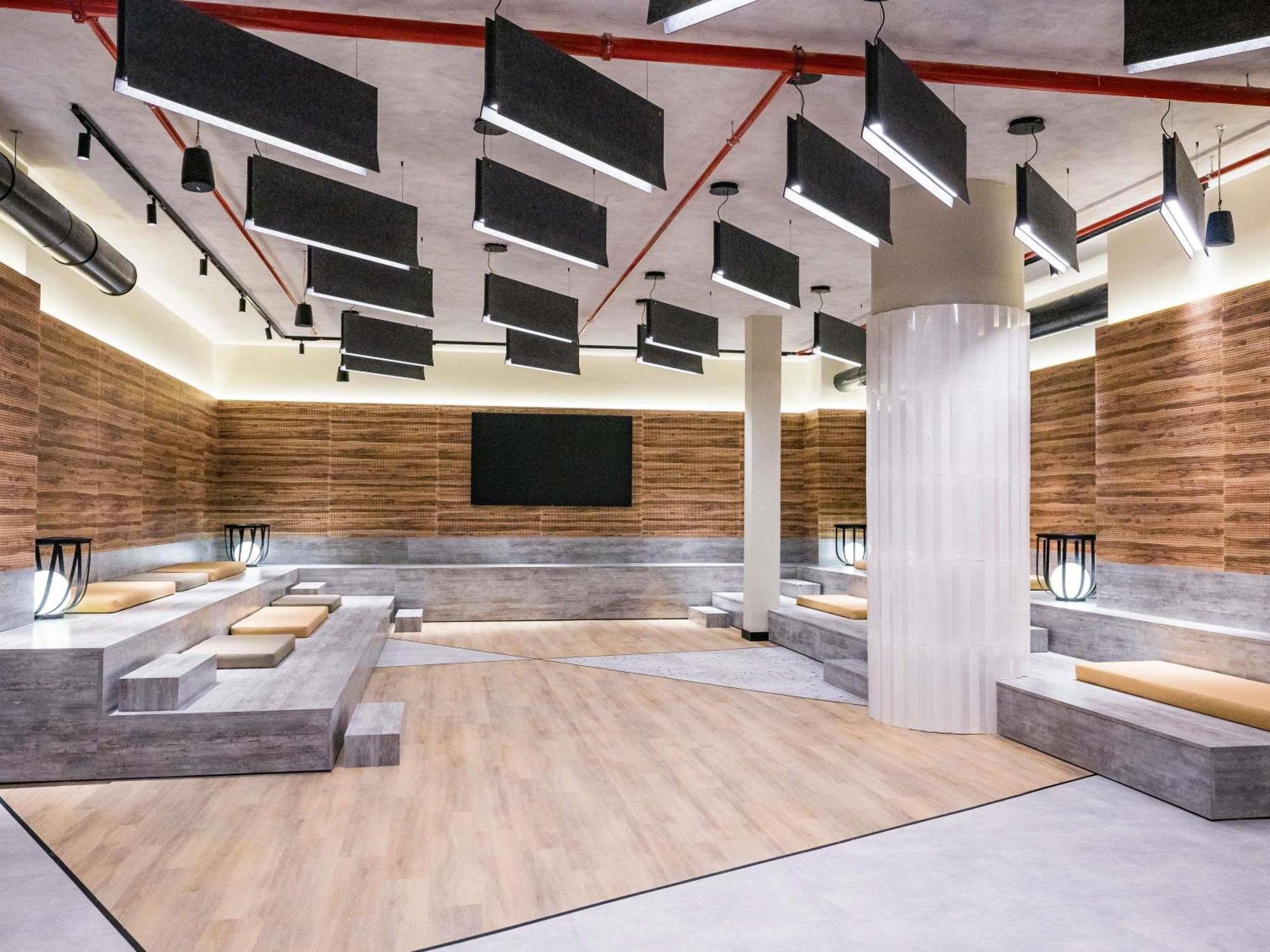 Novotel Valencia Lavant Bagian luar foto