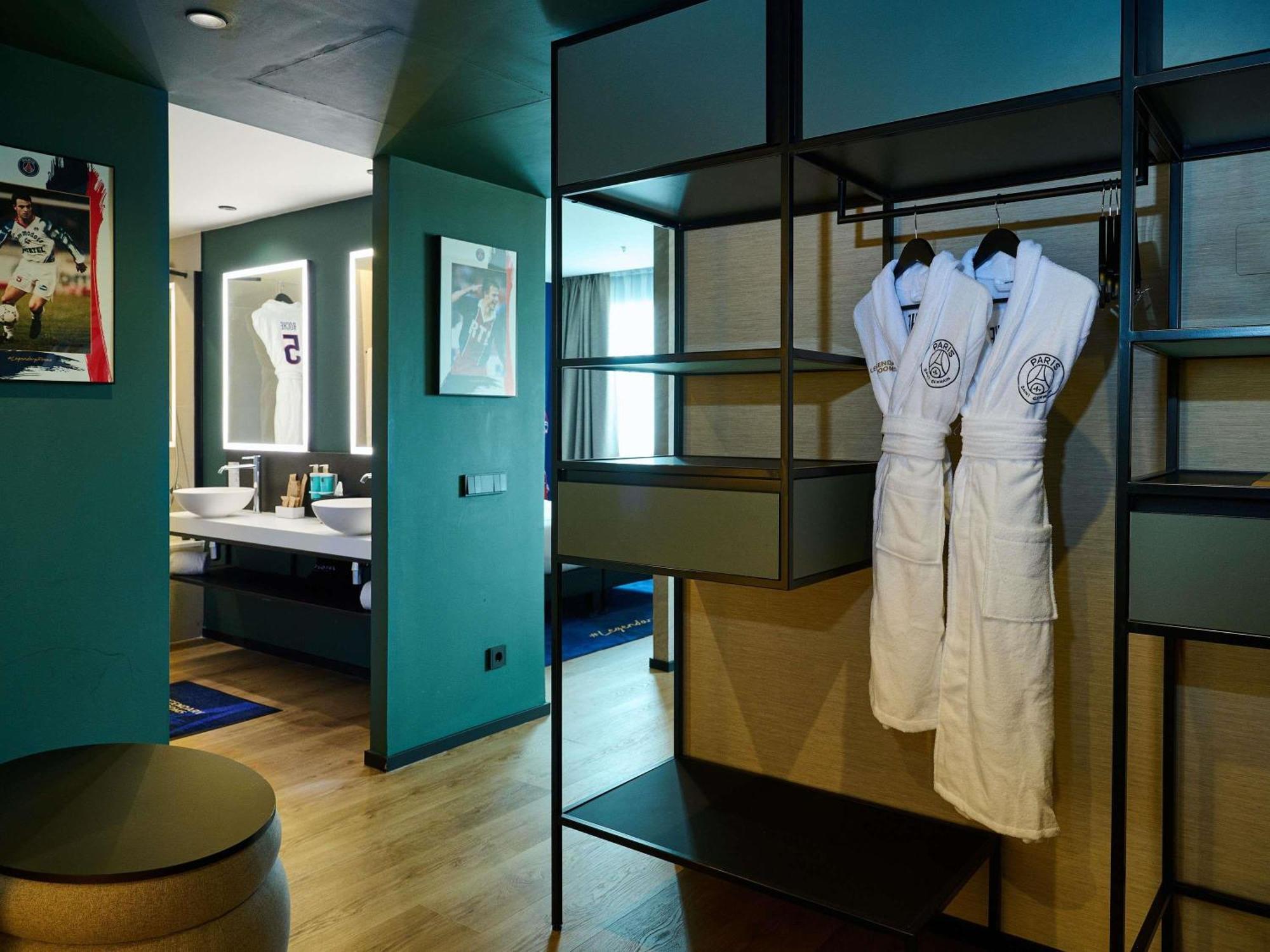 Novotel Valencia Lavant Bagian luar foto